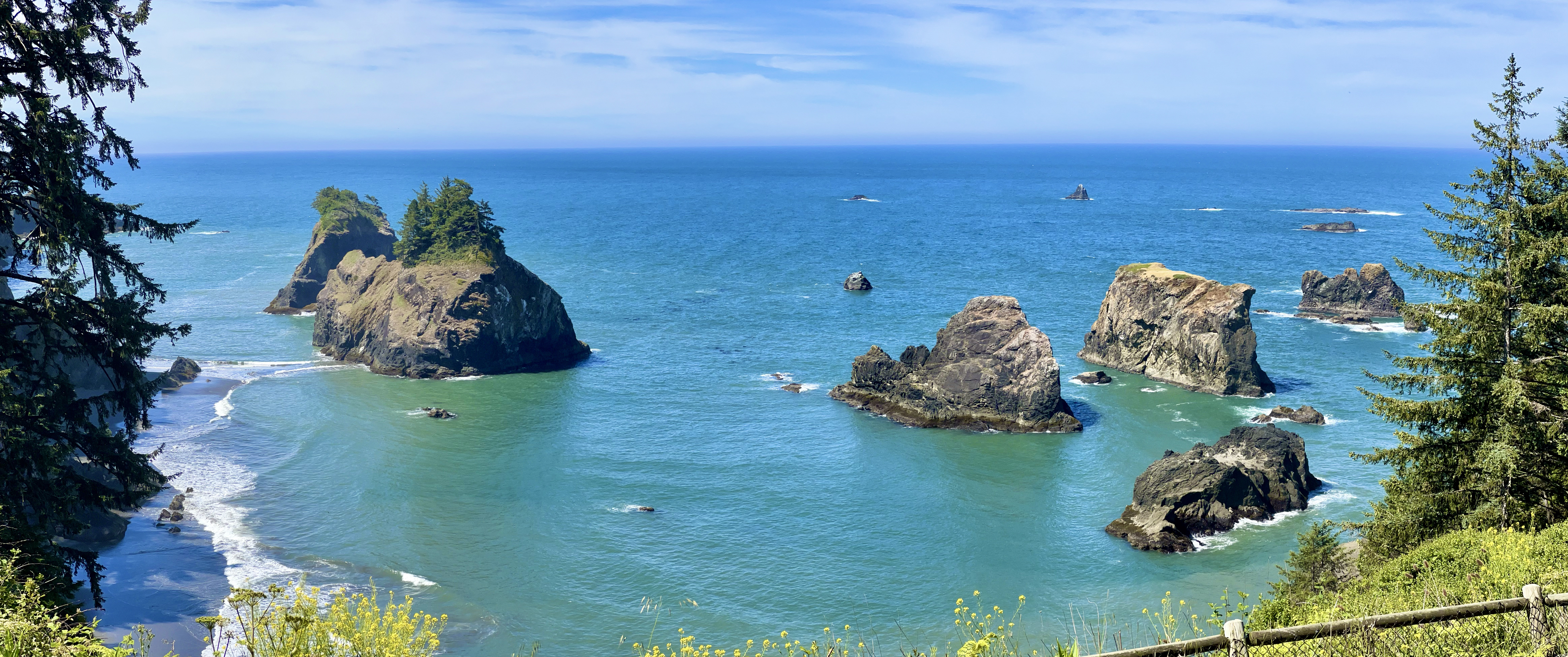 Arch Rock State Park viewpoint with offshore sea stacks at the north end of the Samuel H Boardman corridor