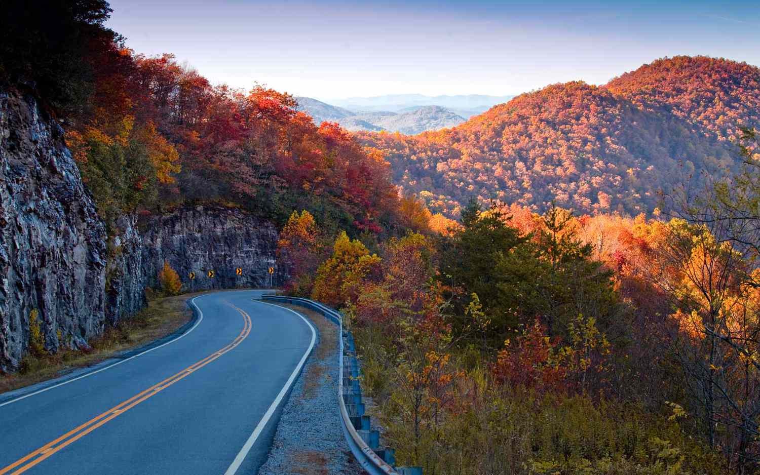 Scenic Drives and Fall Foliage oregon