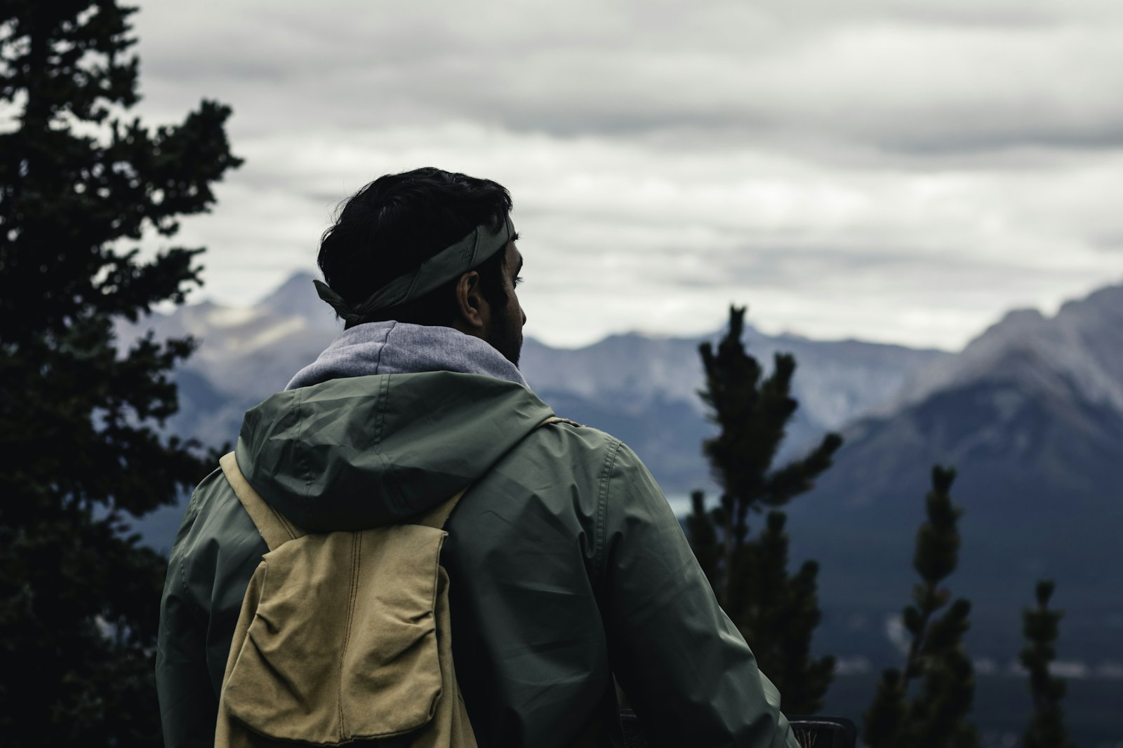 Hiking apparel and outdoor clothing