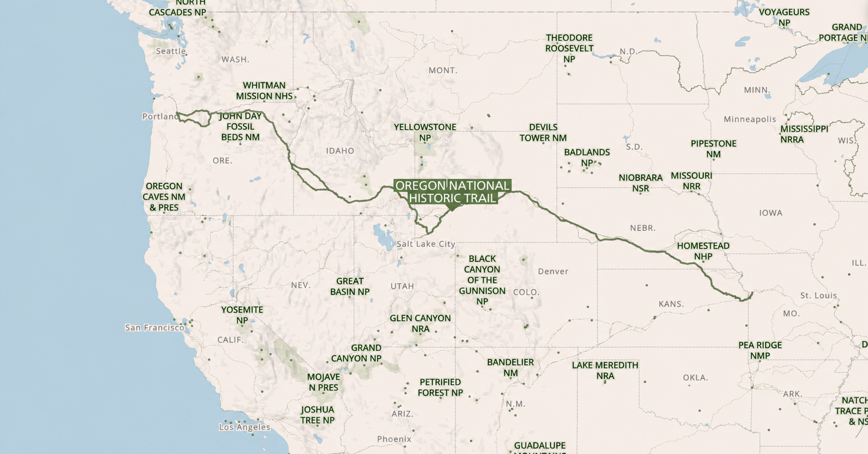 Map of the Oregon National Historic Trail showing the full 2,000-mile route from Independence, Missouri to Oregon City, Oregon, with major landmarks and state borders marked